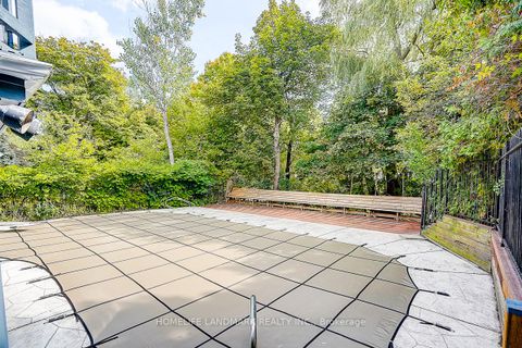 Photo 44 at 19 Stubbs Drive, Windfields, Toronto