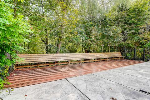 Photo 48 at 19 Stubbs Drive, Windfields, Toronto