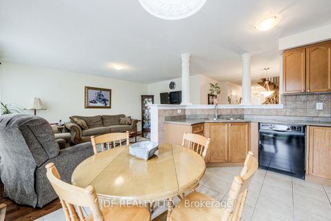 Photo 13 at 3178 Stornoway Circle, BC Bronte Creek, Oakville