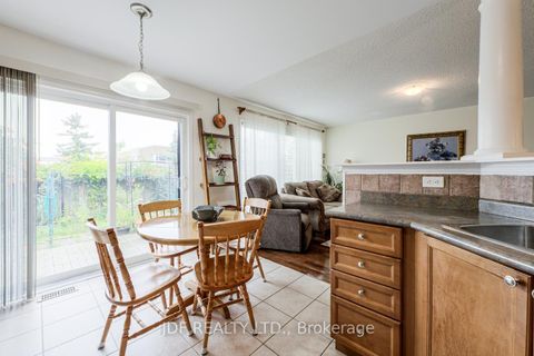 Photo 15 at 3178 Stornoway Circle, BC Bronte Creek, Oakville