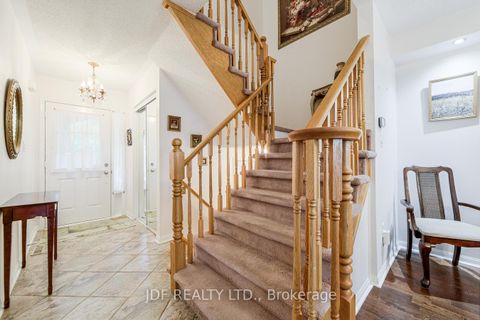 Photo 17 at 3178 Stornoway Circle, BC Bronte Creek, Oakville