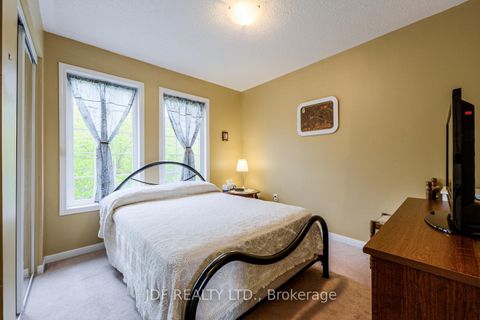 Photo 19 at 3178 Stornoway Circle, BC Bronte Creek, Oakville