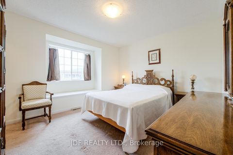 Photo 25 at 3178 Stornoway Circle, BC Bronte Creek, Oakville