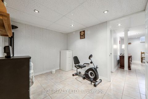 Photo 30 at 3178 Stornoway Circle, BC Bronte Creek, Oakville