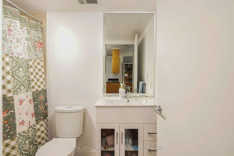 Photo 17 at 605 - 397 Front Street W, Waterfront Communities C1, Toronto