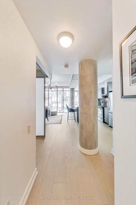 Photo 15 at 711 - 650 King Street W, Waterfront Communities C1, Toronto