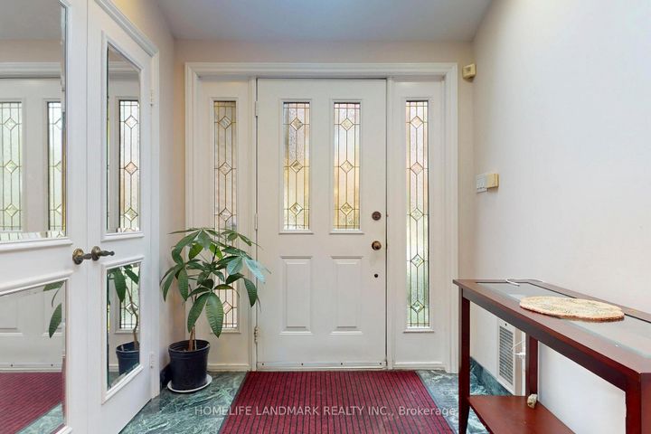 Photo 16 at 147 Mossgrove Trail, Windfields, Toronto