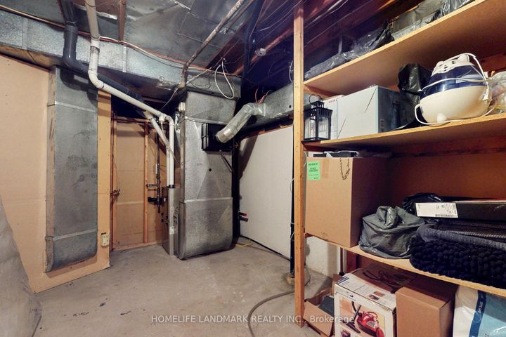 Photo 42 at 147 Mossgrove Trail, Windfields, Toronto