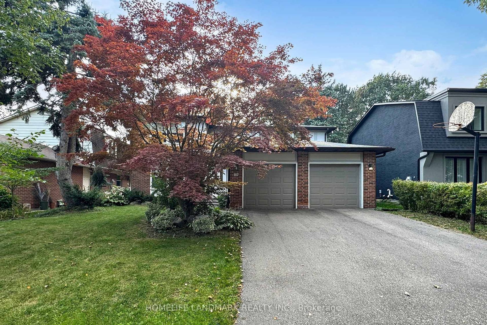 147 Mossgrove Trail, Windfields, Toronto 2