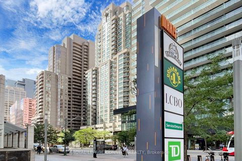 Photo 1 at 605 - 750 Bay Street, Bay Street Corridor, Toronto