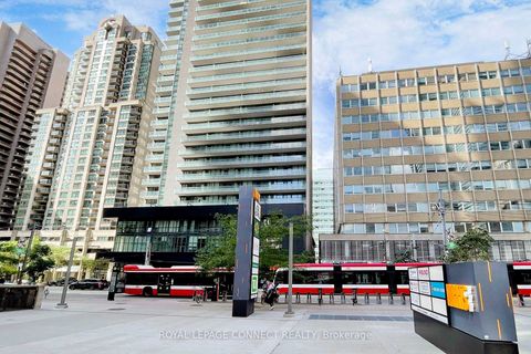 Photo 2 at 605 - 750 Bay Street, Bay Street Corridor, Toronto