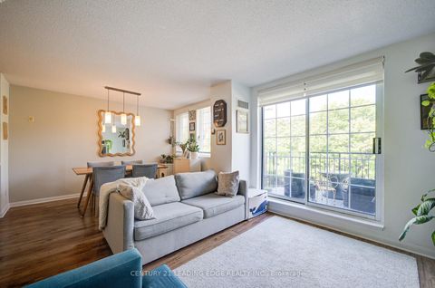 Photo 2 at TH302 - 39 Shank Street, Niagara, Toronto