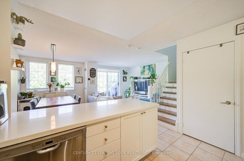 Photo 8 at TH302 - 39 Shank Street, Niagara, Toronto