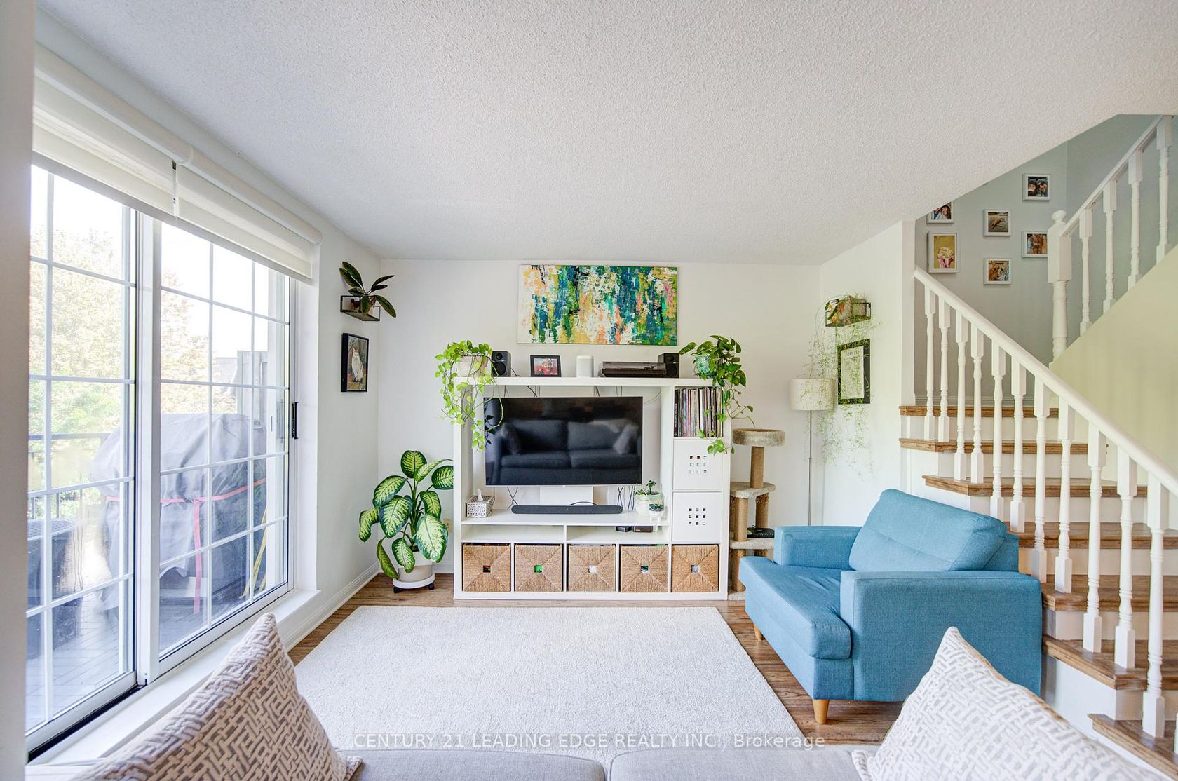 TH302 - 39 Shank Street, Niagara, Toronto 