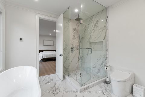 Photo 25 at 1509 Pembroke Drive, CP College Park, Oakville