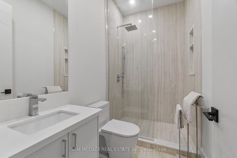 Photo 40 at 1509 Pembroke Drive, CP College Park, Oakville