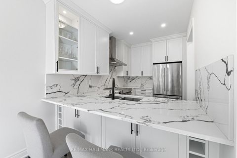 Photo 16 at 92 Drizzel Crescent, Oak Ridges, Richmond Hill