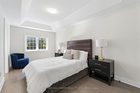 Photo 21 at 92 Drizzel Crescent, Oak Ridges, Richmond Hill