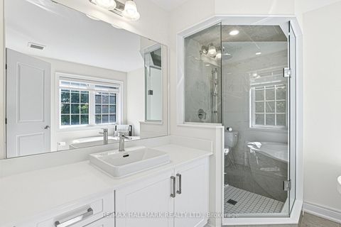 Photo 24 at 92 Drizzel Crescent, Oak Ridges, Richmond Hill