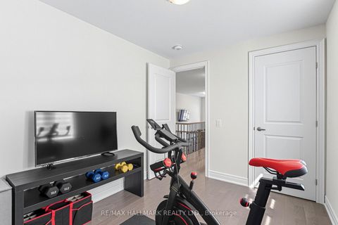 Photo 29 at 92 Drizzel Crescent, Oak Ridges, Richmond Hill