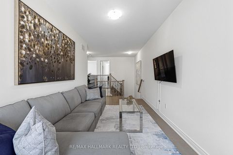 Photo 35 at 92 Drizzel Crescent, Oak Ridges, Richmond Hill