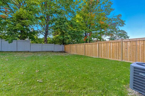 Photo 40 at 92 Drizzel Crescent, Oak Ridges, Richmond Hill