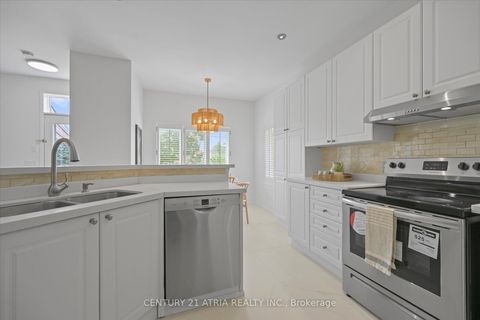 Photo 17 at 5 Angus Glen Boulevard, Angus Glen, Markham