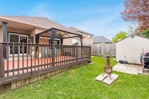 Photo 25 at 10 Westminster Circle, Shore, Barrie