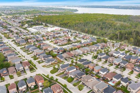 Photo 26 at 10 Westminster Circle, Shore, Barrie