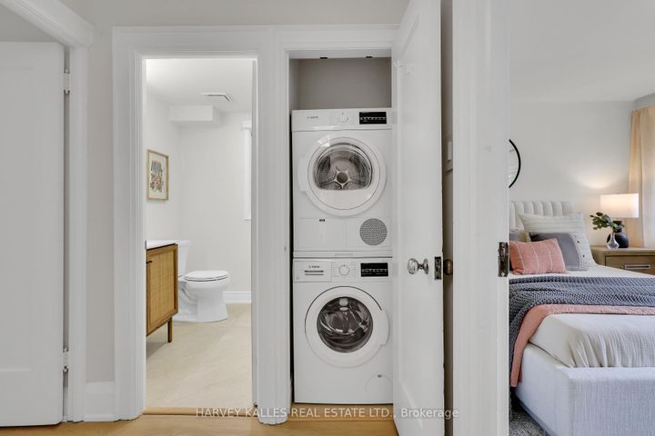 Photo 26 at 161 Brookdale Avenue, Lawrence Park North, Toronto