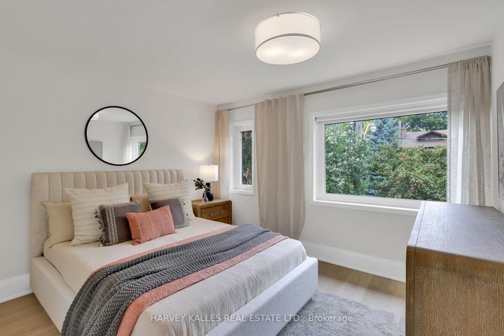 Photo 27 at 161 Brookdale Avenue, Lawrence Park North, Toronto