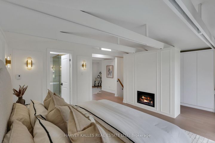 Photo 32 at 161 Brookdale Avenue, Lawrence Park North, Toronto