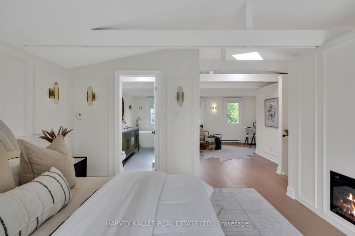 Photo 34 at 161 Brookdale Avenue, Lawrence Park North, Toronto