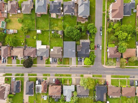 Photo 36 at 170 Ranee Avenue, Lawrence, Toronto Photo 36 at 170 Ranee Avenue, Lawrence, Toronto