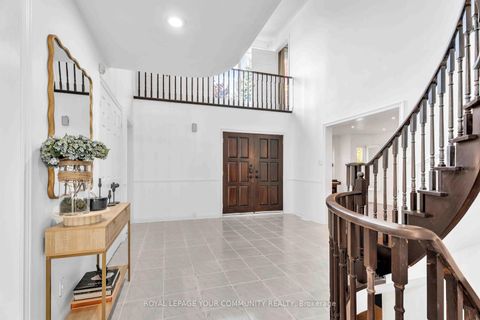 Photo 13 at 50 Waltham Crescent, Doncrest, Richmond Hill