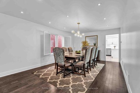 Photo 27 at 50 Waltham Crescent, Doncrest, Richmond Hill