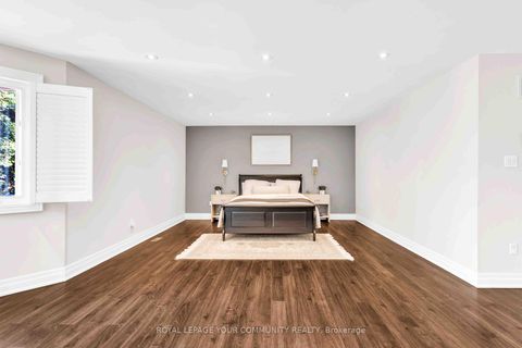 Photo 38 at 50 Waltham Crescent, Doncrest, Richmond Hill