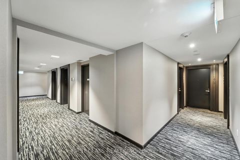 Photo 7 at 1802 - 501 Yonge Street, Yonge Corridor, Toronto