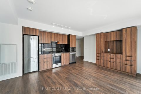 Photo 12 at 1802 - 501 Yonge Street, Yonge Corridor, Toronto