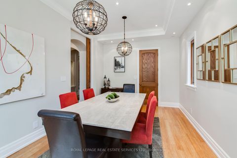 Photo 6 at 441 Oriole Parkway, Eglinton, Toronto