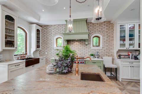 Photo 10 at 441 Oriole Parkway, Eglinton, Toronto