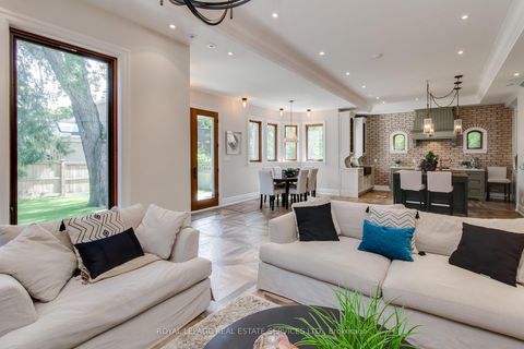 Photo 19 at 441 Oriole Parkway, Eglinton, Toronto