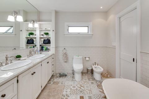Photo 28 at 441 Oriole Parkway, Eglinton, Toronto