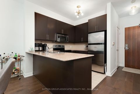 Photo 6 at 312 - 88 Broadway Avenue, Mount Pleasant West, Toronto
