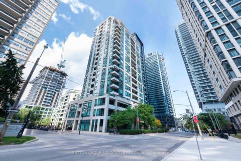 Photo 27 at 312 - 88 Broadway Avenue, Mount Pleasant West, Toronto