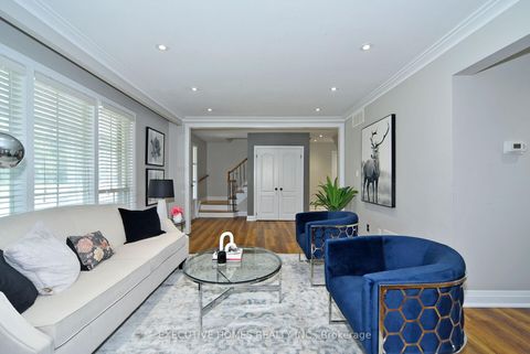Photo 7 at 37 Marcella Street, Woburn, Toronto