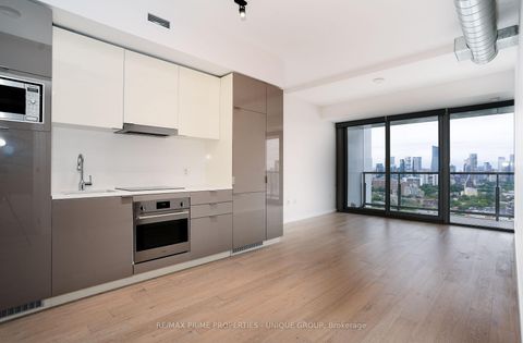 Photo 11 at 2603 - 170 Bayview Avenue, Moss Park, Toronto Photo 11 at 2603 - 170 Bayview Avenue, Moss Park, Toronto