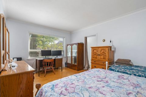 Photo 10 at 906 Glencairn Avenue, Glen Park, Toronto