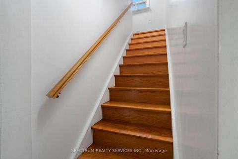 Photo 19 at 906 Glencairn Avenue, Glen Park, Toronto