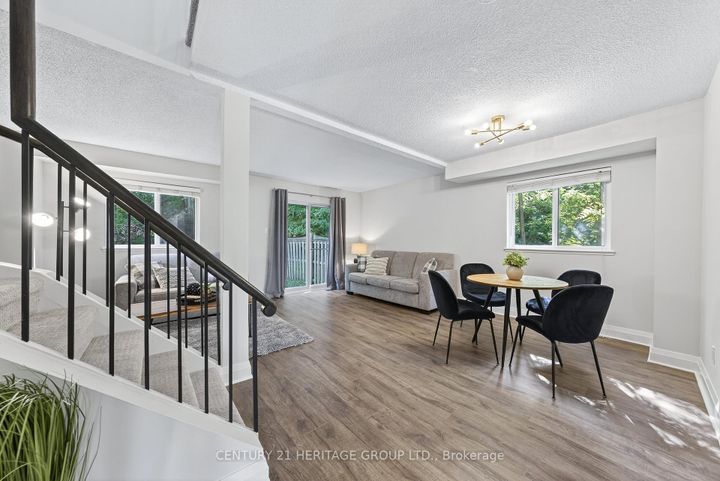 Photo 5 at 654 Gibney Crescent, Summerhill Estates, Newmarket